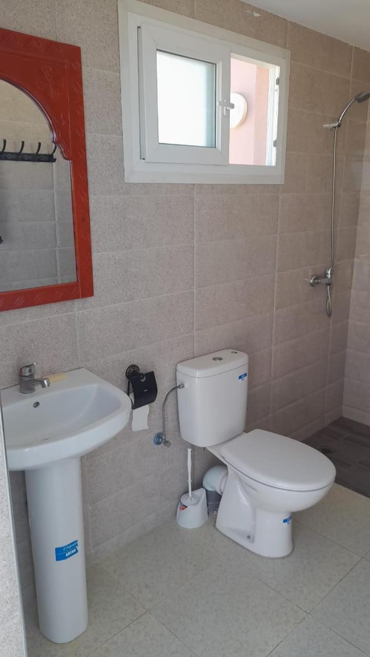 Taghoba Surf House Hostel Tamraght Buitenkant foto