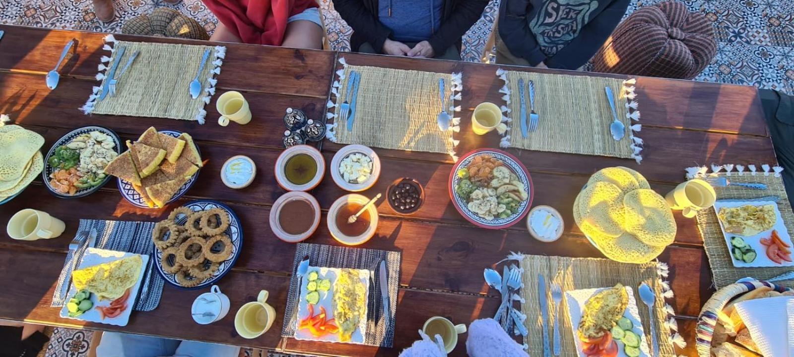 Taghoba Surf House Hostel Tamraght Buitenkant foto