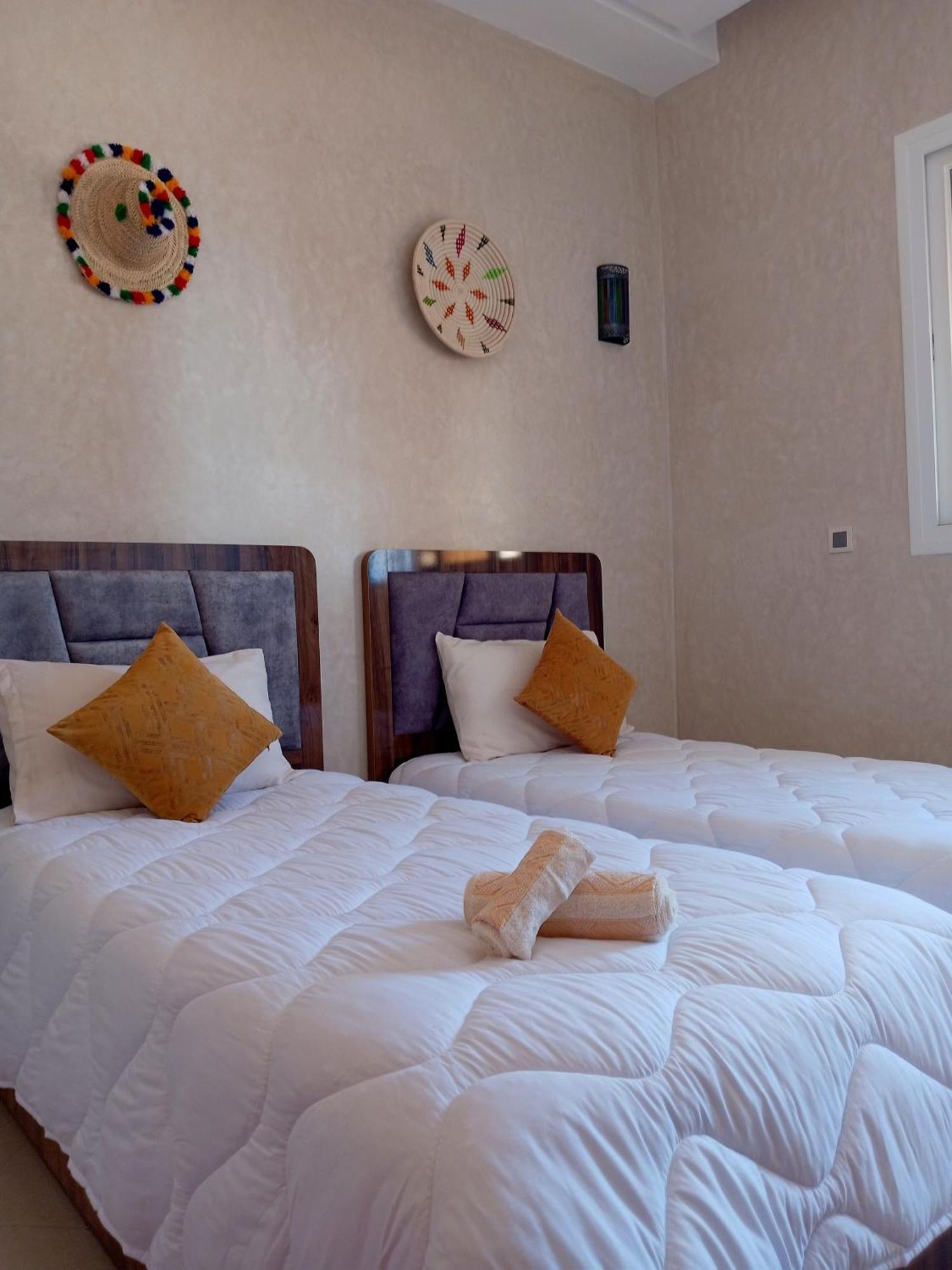 Taghoba Surf House Hostel Tamraght Buitenkant foto